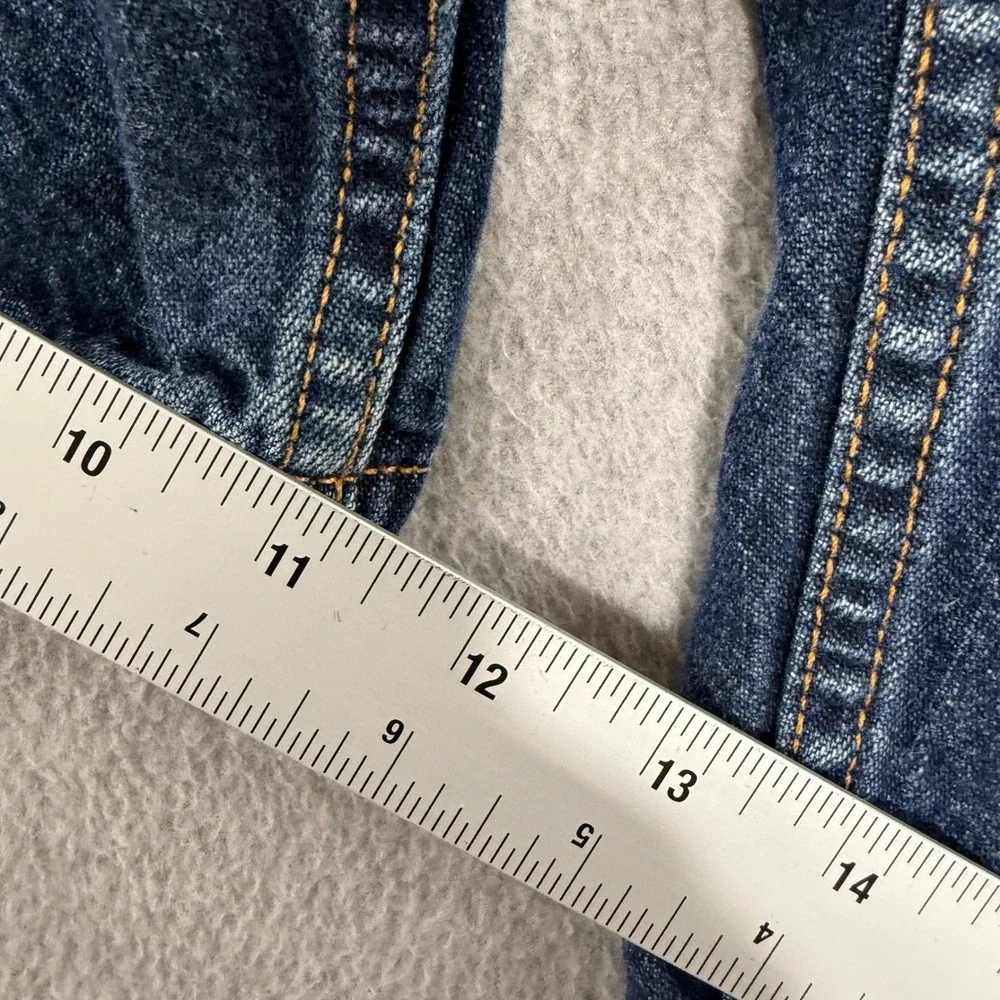Levis attributes 100%